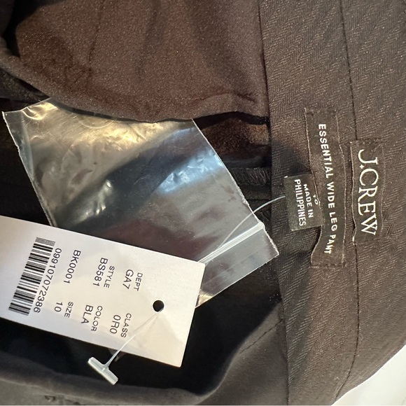 J. Crew Wide-leg Essential Pant in City Crepe - Picture 10 of 12